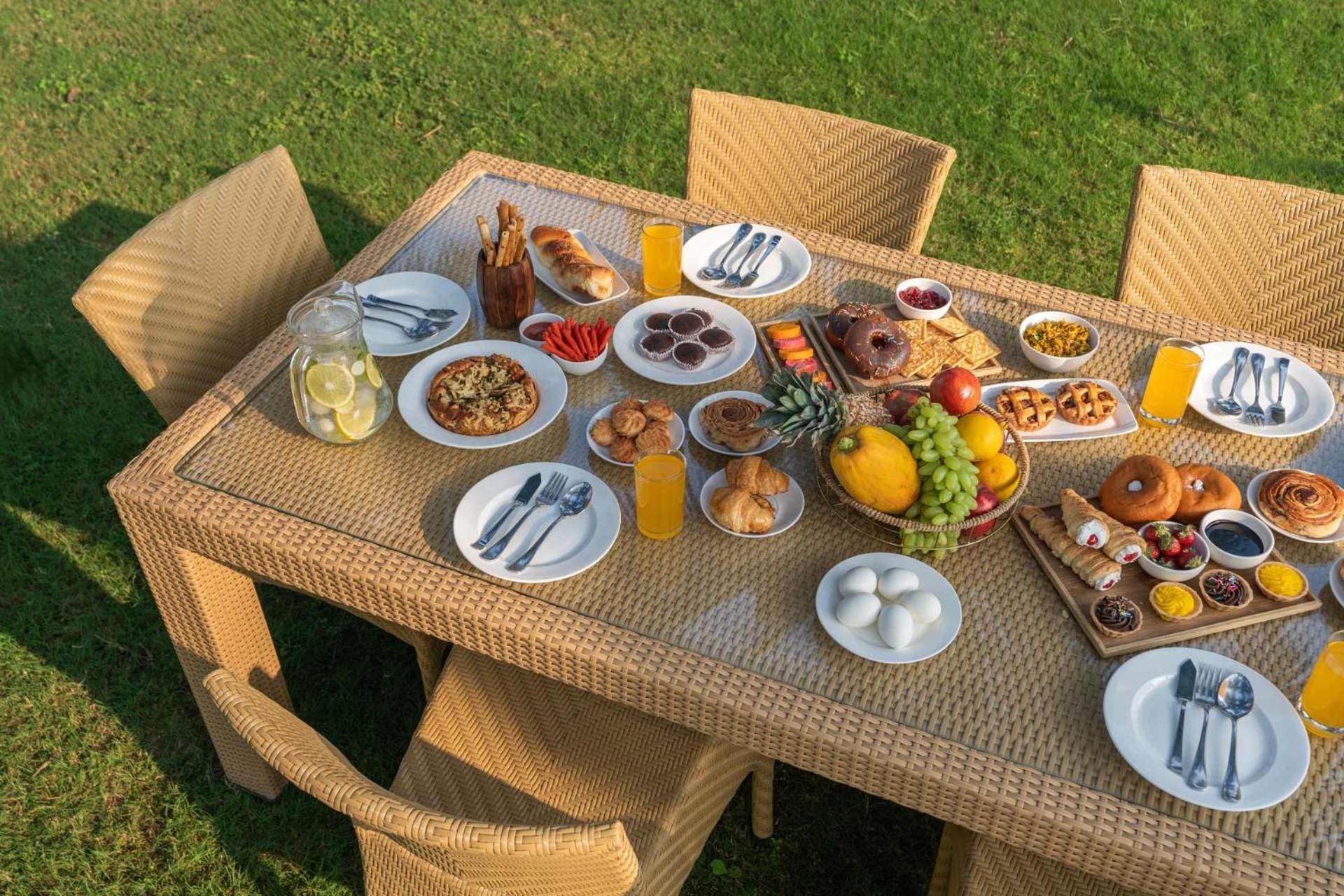 אליבג Stayvista At Amara Villa Luxury Collection With Private Pool & Gazebo מראה חיצוני תמונה